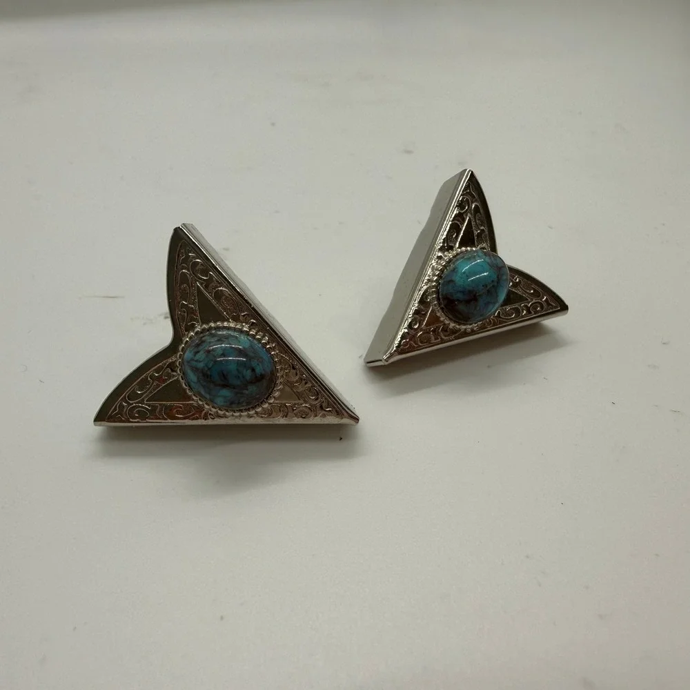 Vintage Silver Tone Faux Turquoise Engraved Western Shirt Collar Tips USA Made